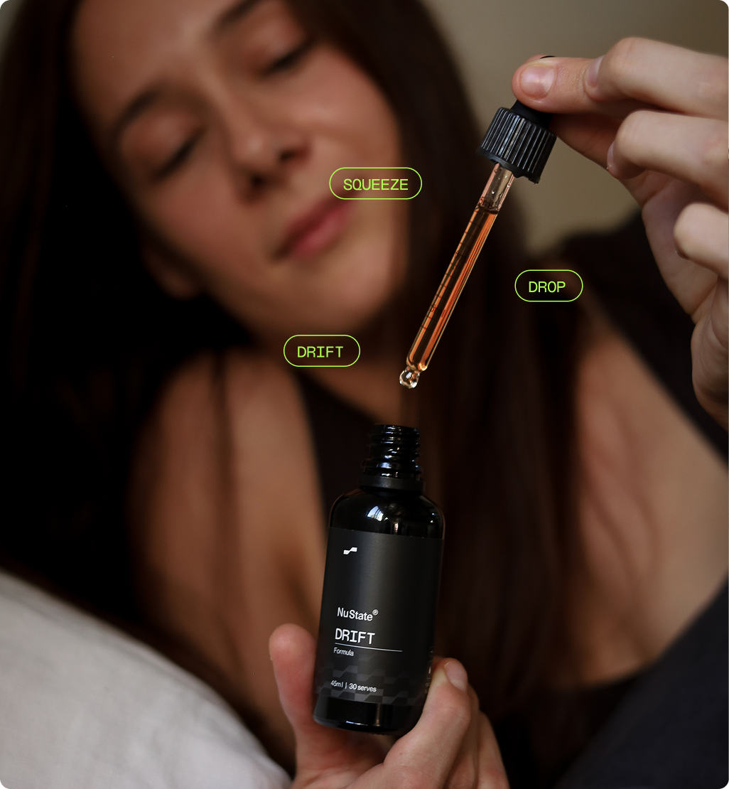 Drift bottle and dropper: squeeze the dropper, place liquid under the tongue, then wind down for sleep